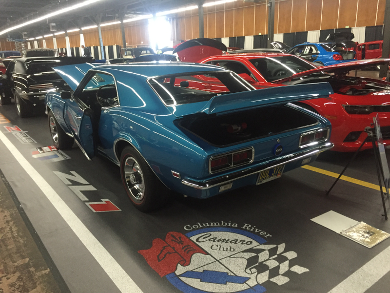 Illustration for article titled Columbia River Camaro Club - 60th Annual Portland Roadster Show Display